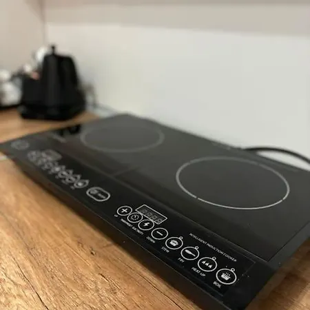 Charmingduplex With Sunnybalcony